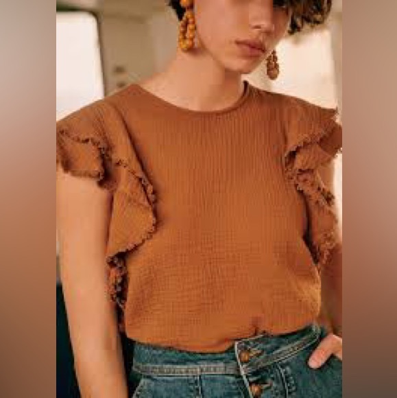 Sézane Ester Blouse in Coffee - Picture 3 of 11